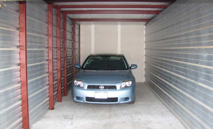 REASONS YOU MIGHT CONSIDER USING A VEHICLE STORAGE FACILITY